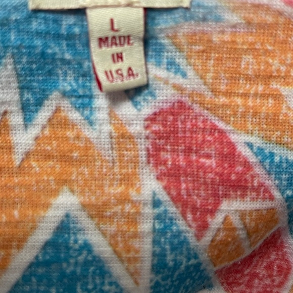 Top - Picture 3 of 3